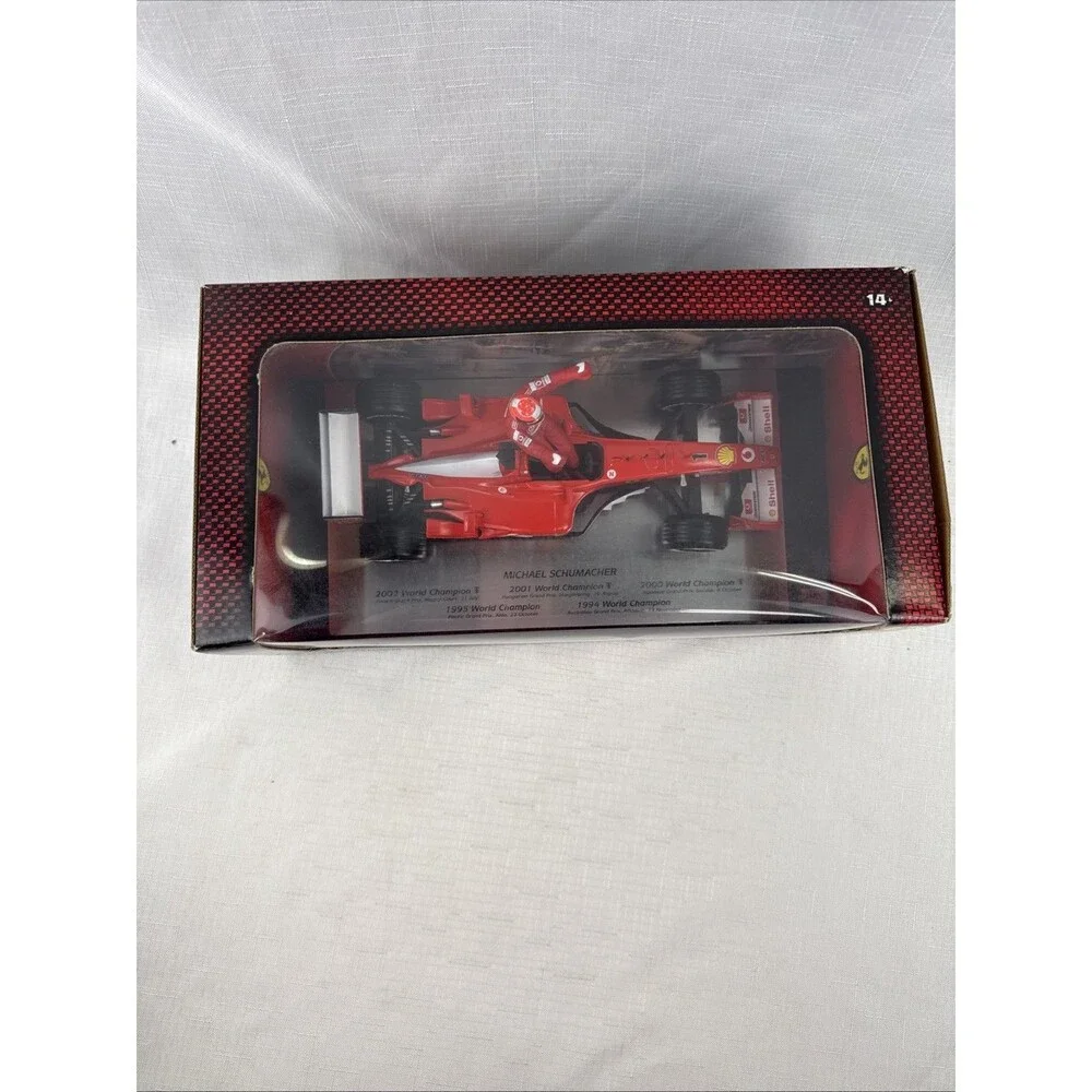 Hot Wheels Racing 1:18 Ferrari F2002 5X Champ Michael Schumacher NIB